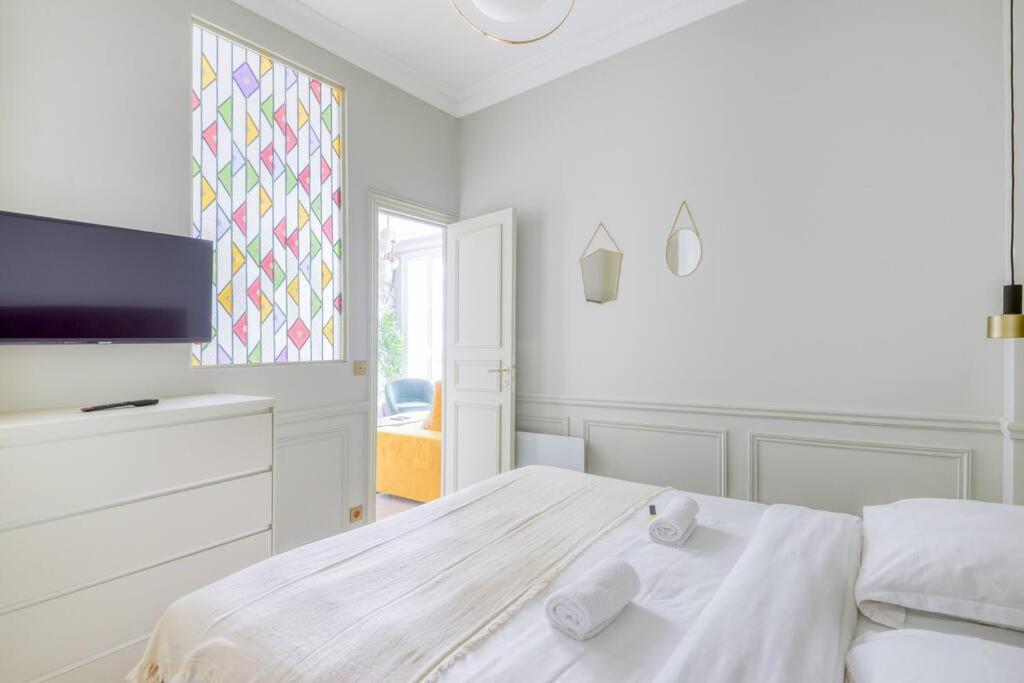 Апартаменты Bright And Gorgeous Flat In The Heart Of Париж Экстерьер фото