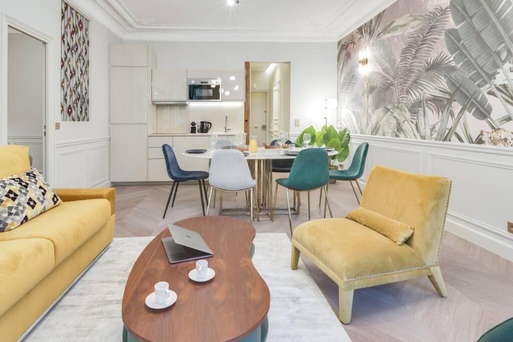 Апартаменты Bright And Gorgeous Flat In The Heart Of Париж Экстерьер фото