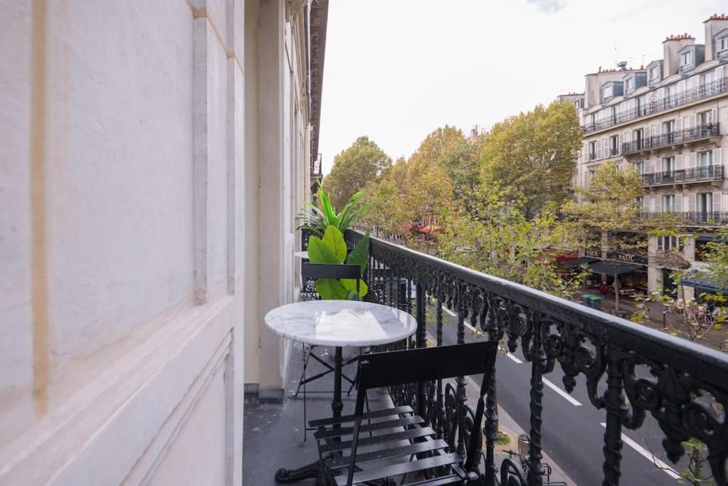 Апартаменты Bright And Gorgeous Flat In The Heart Of Париж Экстерьер фото